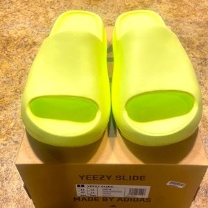 Yeezy Glow Slide Size 12